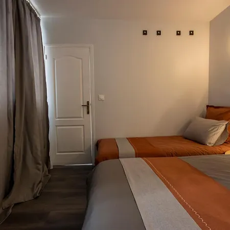 Apartment Cosy Aux Coeur De - 10 Pers *