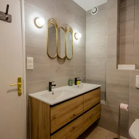 Apartment Cosy Aux Coeur De - 10 Pers Paris